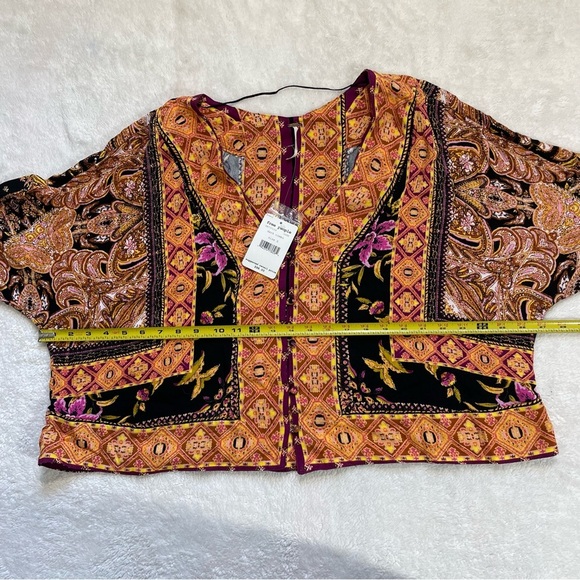 Free People Small Catch Me If You Can Kimono / Tunic in Dark Combo Long Sleeve - Picture 10 of 13